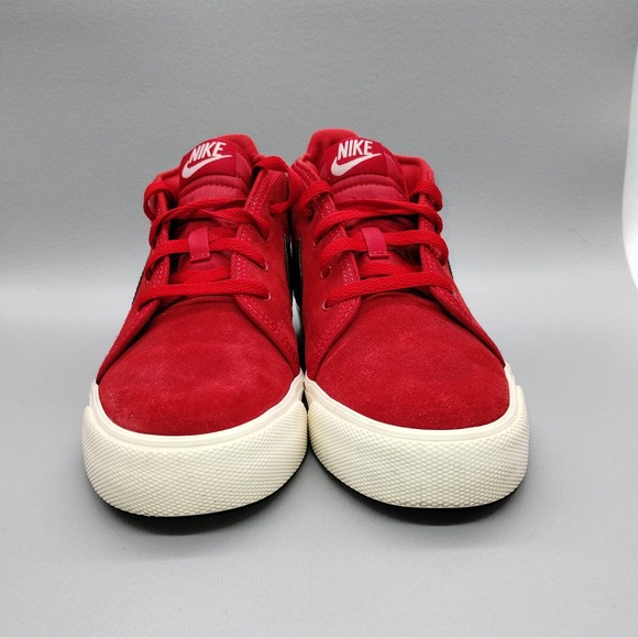 nike toki low red